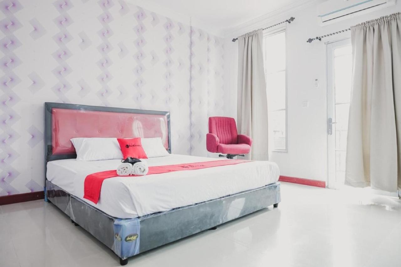 Reddoorz Near Nagoya Hill Batam 4 Hotell Jodoh  Exteriör bild
